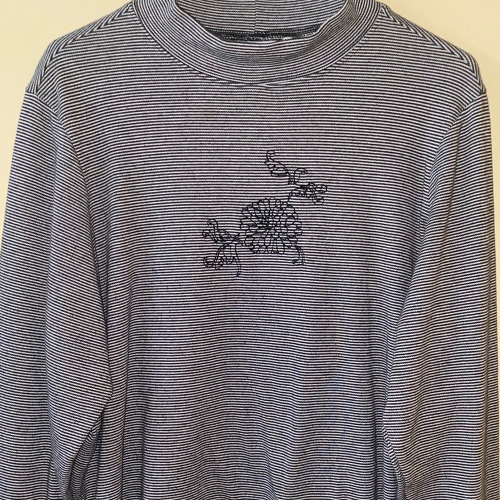 b&w striped turtleneck